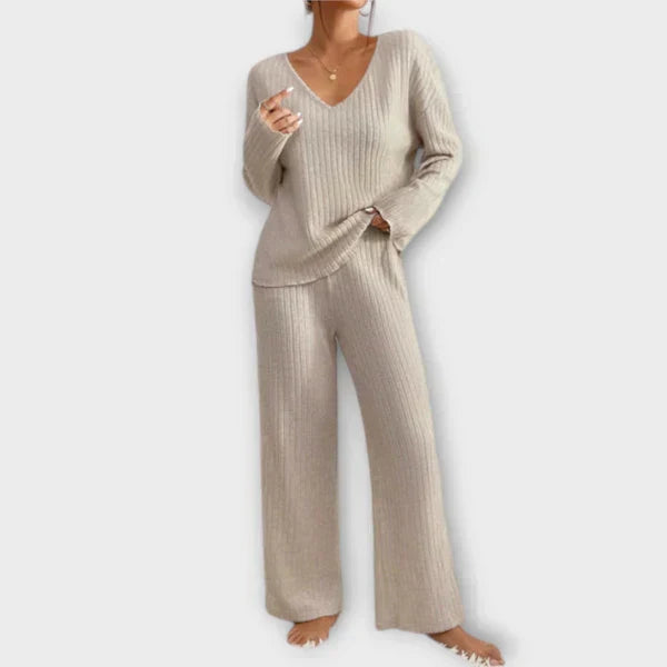 Women 2 Piece Striped Lounge Set