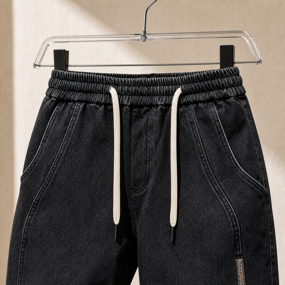 Men Relaxed Tapered Joggers