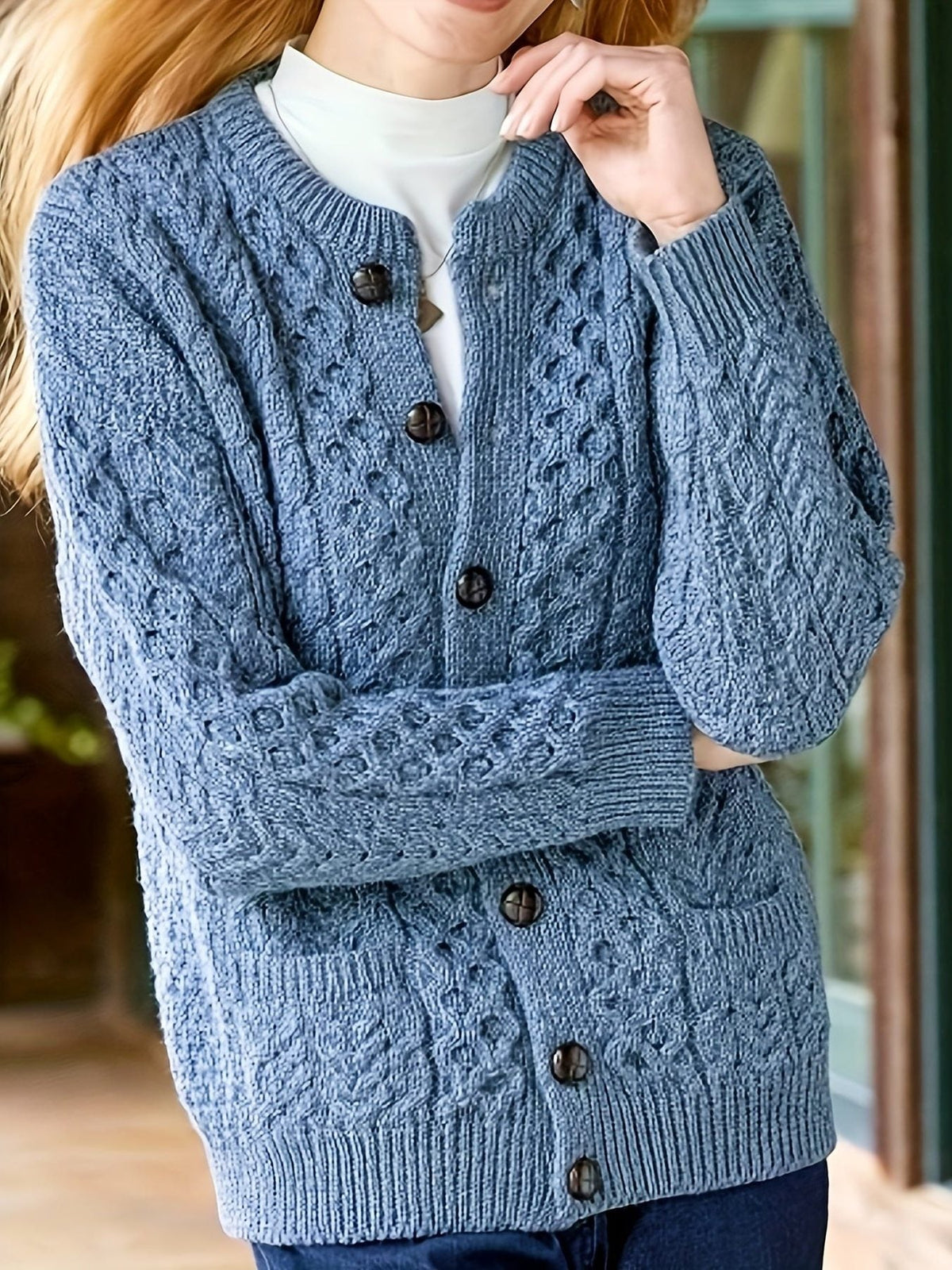 Women Chunky Cable Knit Cardigan